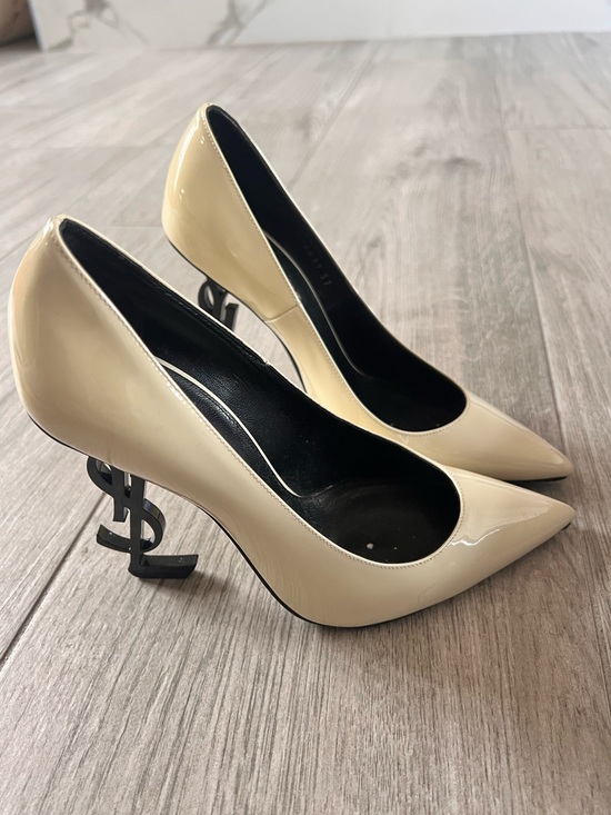 Saint Laurent Shoes - Saint Laurent Opium Patent logo pump